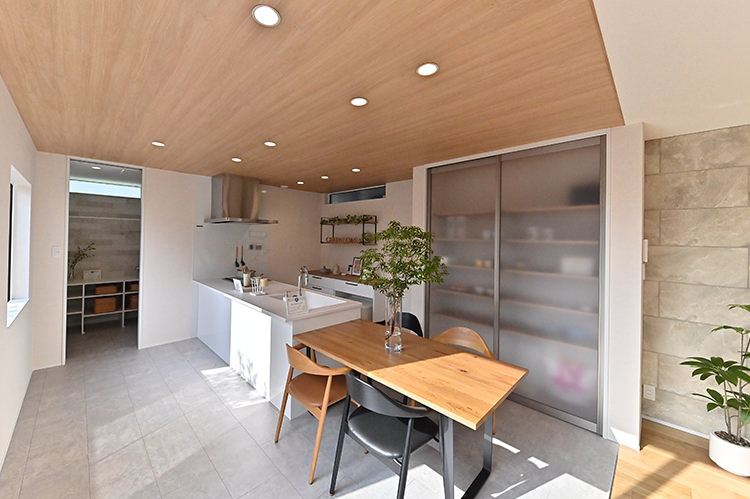 モデルハウス1F内装イメージ